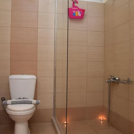 Moderne Rubini 3 Hanya